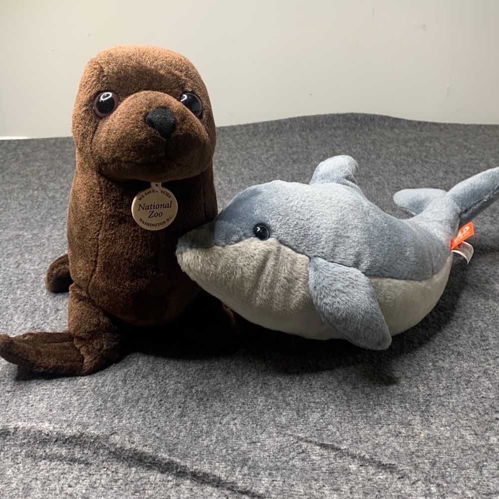 Pair of Wild Republic Stuffed Animals